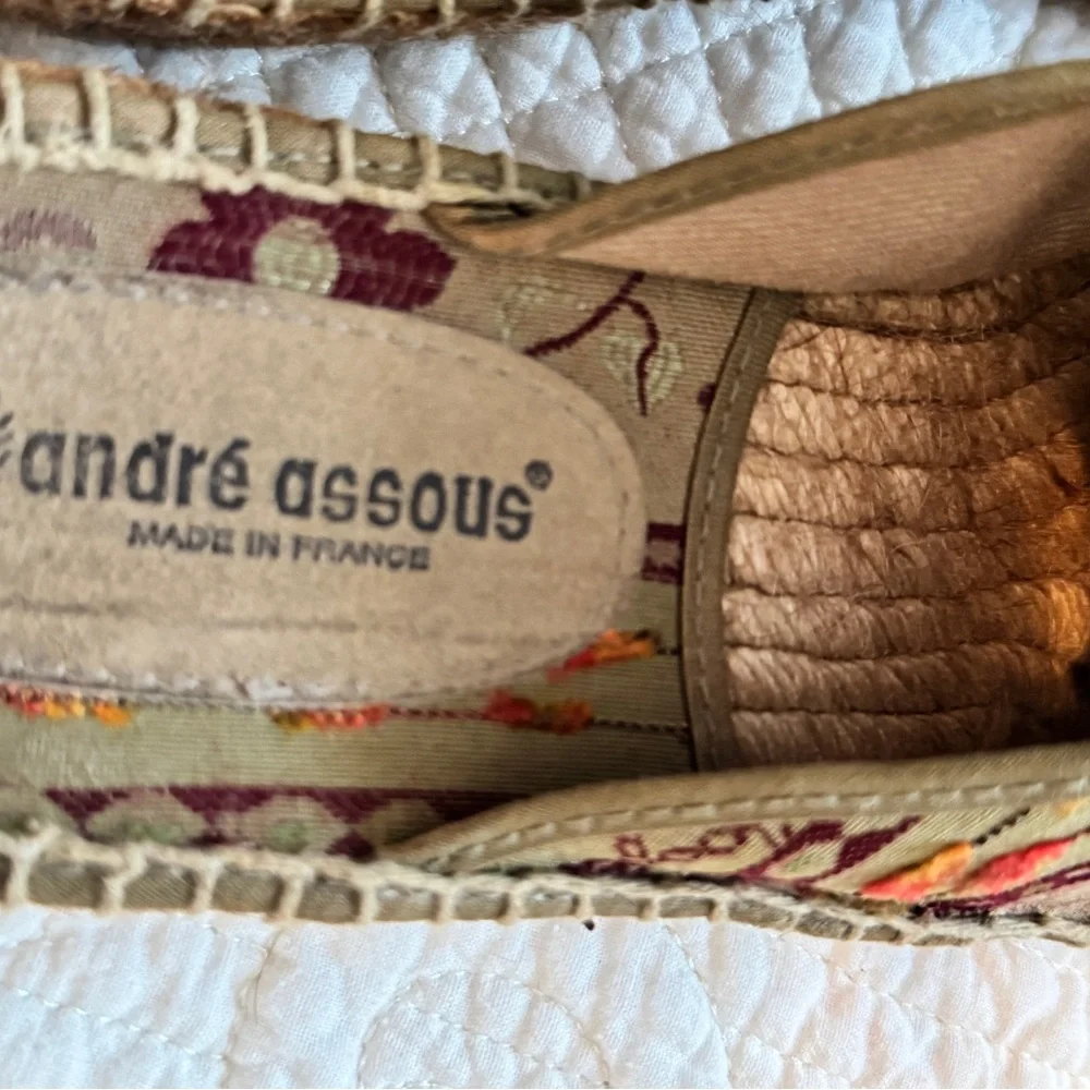 Andre Assous shoulder bag and Espadrilles Wedges size 38/ 7.5 Textile